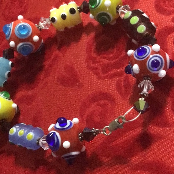 Handcrafted Future Inspired Shapes Bracelet - Picture 4 of 5